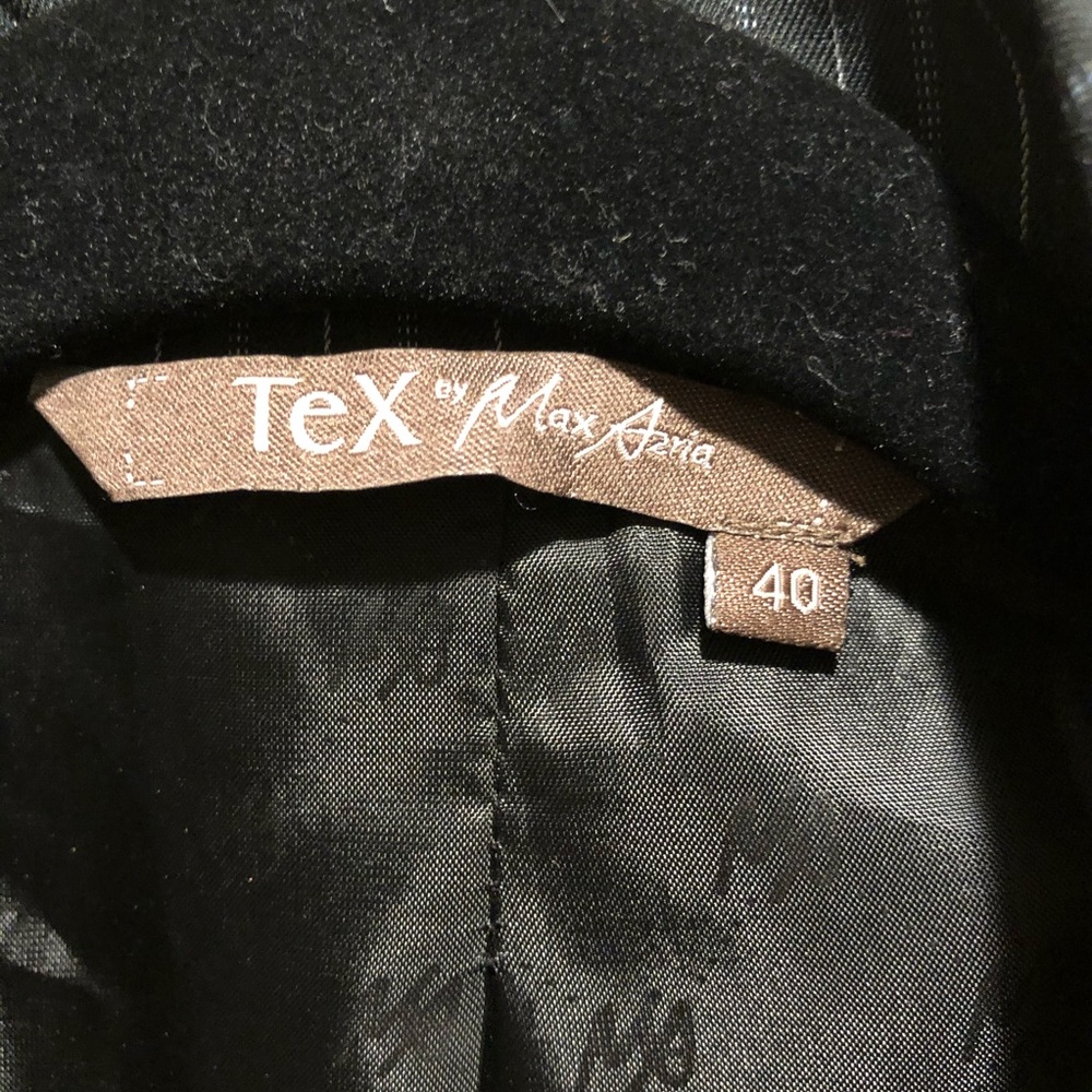 Blazer - Picture 4 of 4